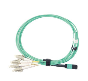 3,3 pi de câble 50/125 à plusieurs modes de fonctionnement, câble optique de MPO MTP de corde de correction de fibre de sortance
