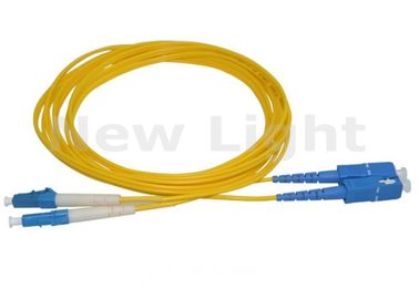 Corde de correction optique de fibre de Sc LC du duplex 2.0mm de mode unitaire de câbles de pullover de fibre de CATV 3M