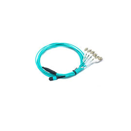 4 câble duplex de MPO MTP, câble optique adapté aux besoins du client de fibre d'évasion de longueur avec la couleur d'Aqua