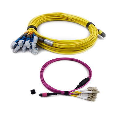 acheter perte par insertion de correction de fibre de 3.0mm G657A1 MPO MTP basse de corde de PVC optique/LSZH online manufacture
