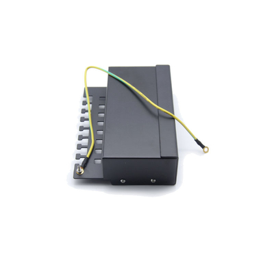 acheter Panneau de patch métallique monté sur un rack 1U noir pour la terminaison Ethernet RJ45 online manufacture