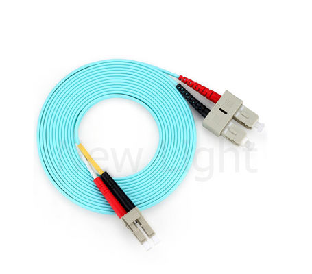 acheter Cordon de raccordement fibre optique multimode 3M OM3 avec matériau de câble LSZH et câble de raccordement SC SC de 3,0 mm de diamètre online manufacture