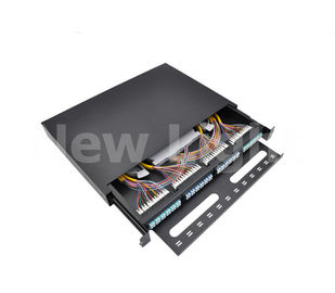 acheter 96 acier inoxydable optique de boîte de distribution du tableau de connexions de fibre du noyau LC FTTH online manufacture