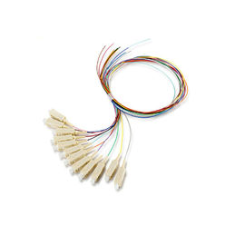 acheter Sc de câble optique de fibre de tresse/PC à plusieurs modes de fonctionnement 0,9 millimètres pour la boîte de FTTH online manufacture