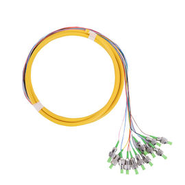 acheter Le tresse optique jaune de fibre a bondi la perte par insertion de DB de St RPA 0,3 de tube online manufacture