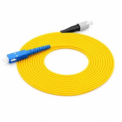 acheter Faible perte d'insertion ≤0,15 dB Cordon de raccordement fibre optique insensible à la courbure G657A1 avec plusieurs types de connecteurs online manufacture
