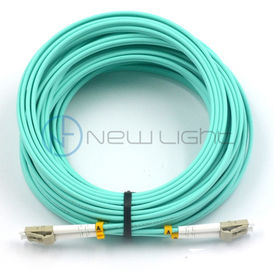 acheter Données LC à plusieurs modes de fonctionnement d'OM4 100G corde de correction de fibre optique de 50 mètres online manufacture