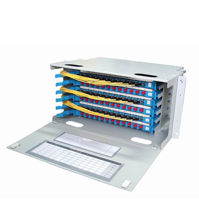 Baie de distribution de fibre optique ABS / PC pour réseau FTTH / FTTB / FTTX avec panneau de brassage ODF de capacité 1X8 / 16 / 32 / 64 cœurs