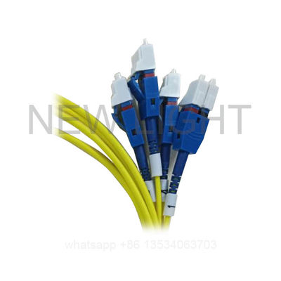 Câble de dérivation MPO vers LC 3.0mm PVC 50/125um pour réseaux fibre optique haute densité
